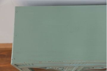 アンティーク家具　アンティークペイント 小振りなブックケース(本箱、収納棚)