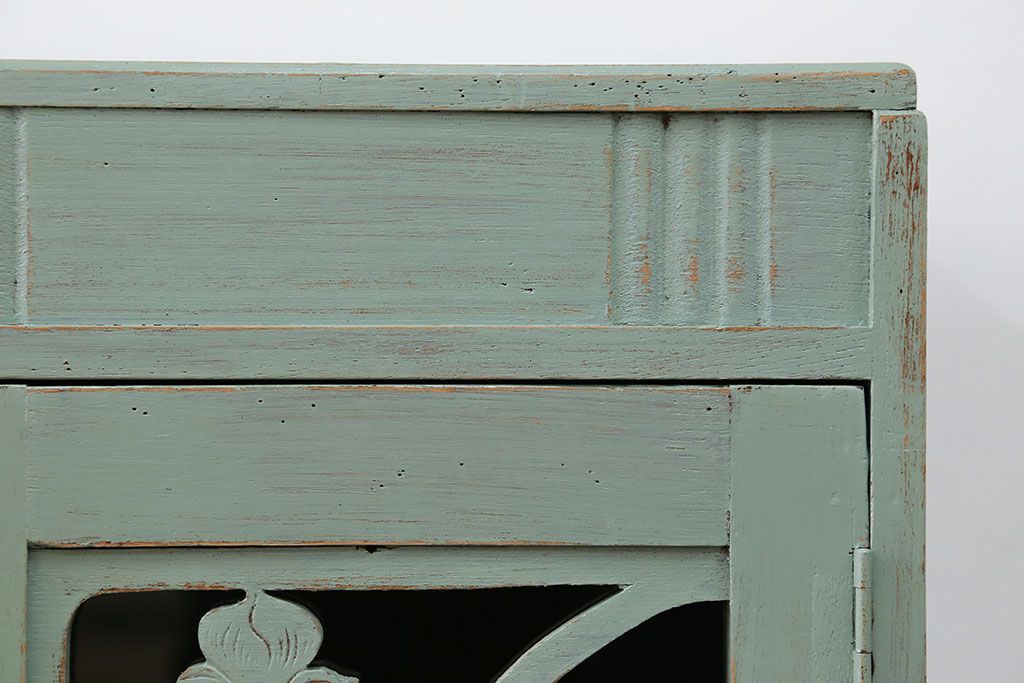 アンティーク家具　アンティークペイント 小振りなブックケース(本箱、収納棚)