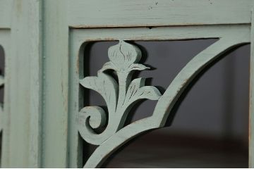 アンティーク家具　アンティークペイント 小振りなブックケース(本箱、収納棚)