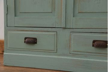 アンティーク家具　アンティークペイント 小振りなブックケース(本箱、収納棚)