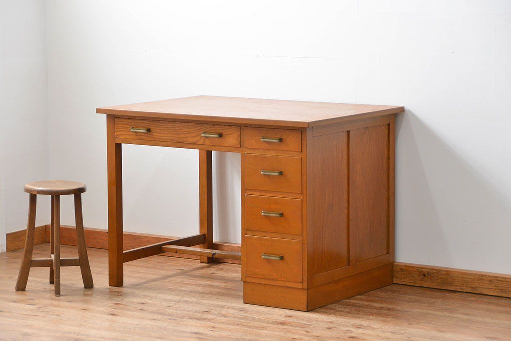 レトロ家具　昭和レトロ シンプルな片袖机(作業台、テーブル)