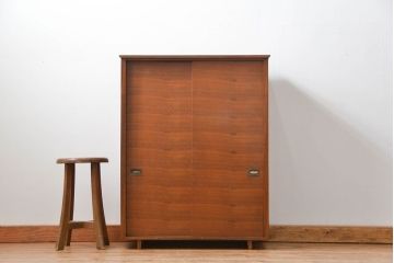 レトロ家具　アンティーク 1960年代 ミッドセンチュリーレトロな下駄箱(靴箱)