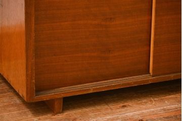 レトロ家具　アンティーク 1960年代 ミッドセンチュリーレトロな下駄箱(靴箱)