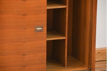 レトロ家具　アンティーク 1960年代 ミッドセンチュリーレトロな下駄箱(靴箱)