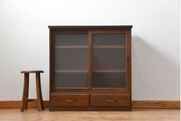 アンティーク家具　銀モールガラス入りのアンティーク収納棚(キャビネット、戸棚)