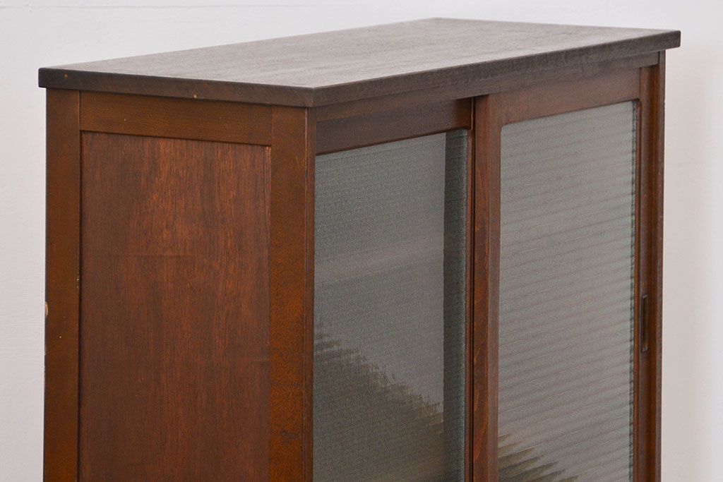 アンティーク家具　銀モールガラス入りのアンティーク収納棚(キャビネット、戸棚)