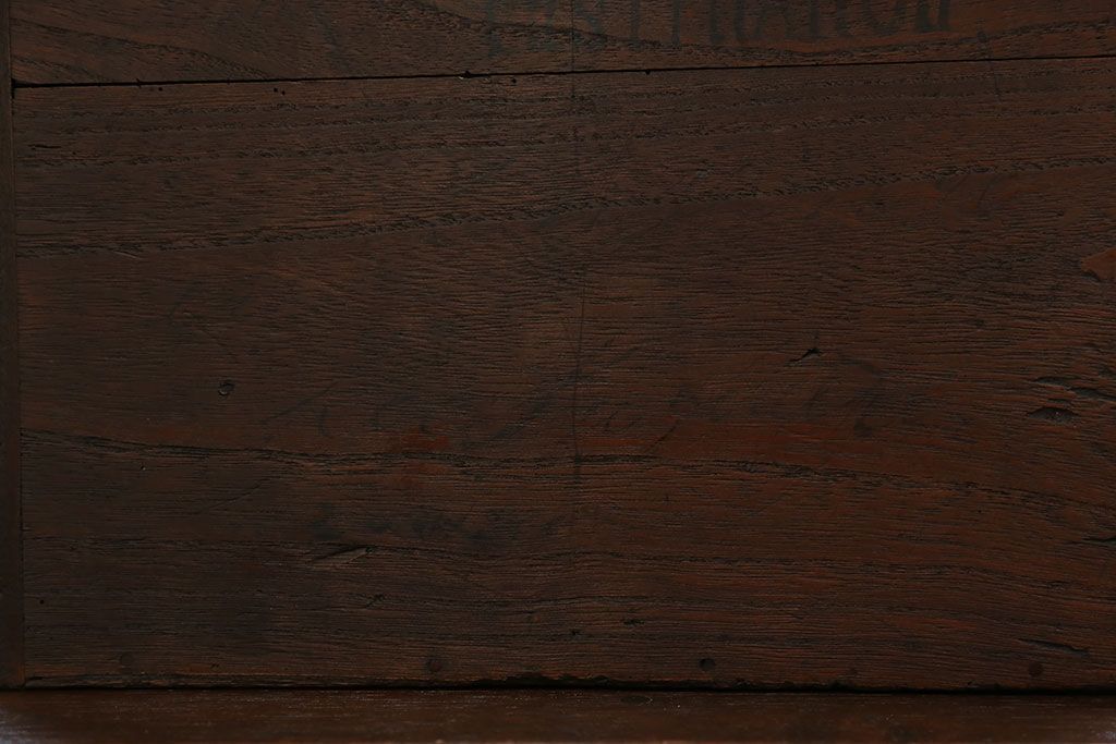 アンティーク家具　古民具・骨董 重厚な金具の2杯小引き出し(硯箱)