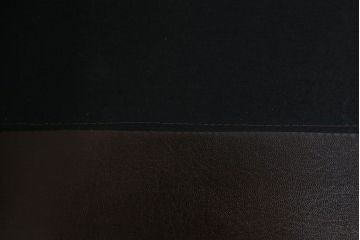 レトロ家具　昭和レトロ 1970年代 合皮製の1人掛けソファ(シングルソファ)(1)