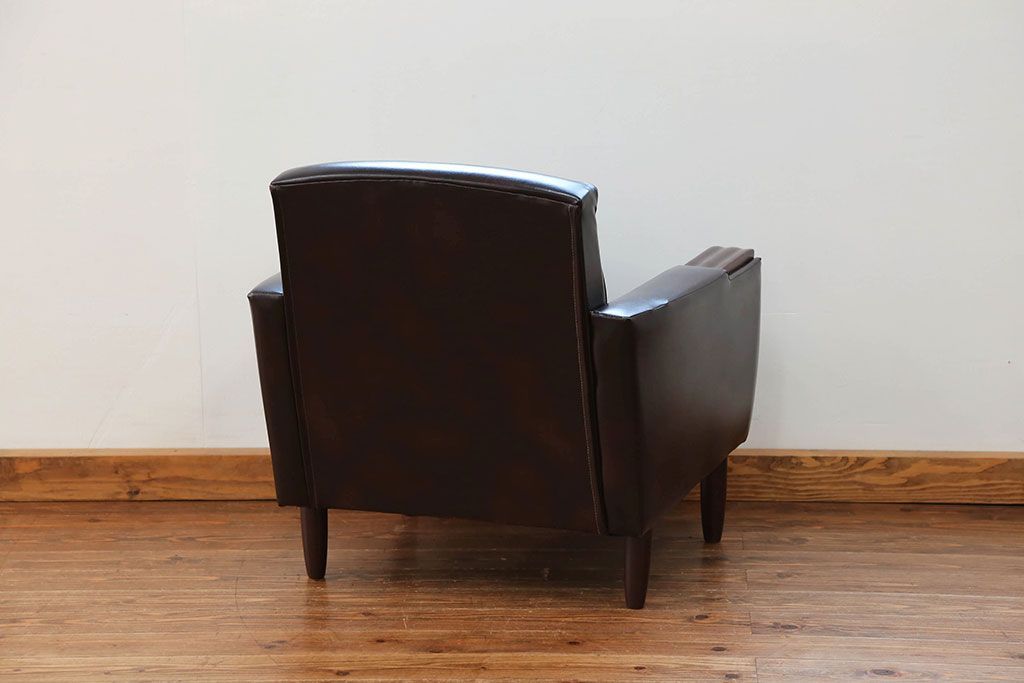レトロ家具　昭和レトロ 1970年代 合皮製の1人掛けソファ(シングルソファ)(1)