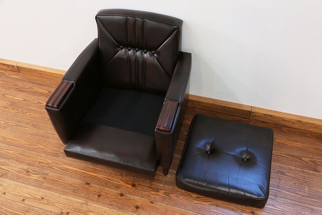 レトロ家具　昭和レトロ 1970年代 合皮製の1人掛けソファ(シングルソファ)(2)
