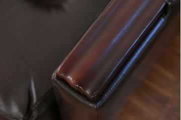 レトロ家具　昭和レトロ 1970年代 合皮製の1人掛けソファ(シングルソファ)(2)