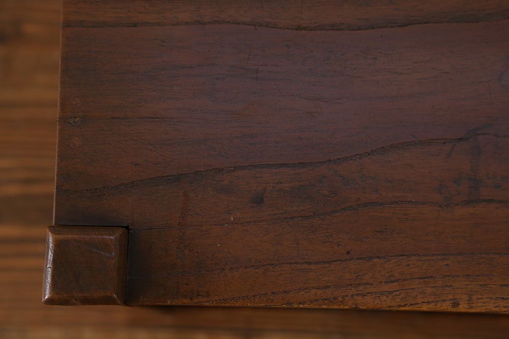 アンティーク家具　アンティーク ダイヤガラス入りの置き床(置床、ローボード、テレビボード)