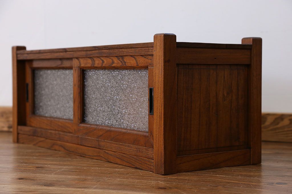 アンティーク家具　アンティーク ダイヤガラス入りの置き床(置床、ローボード、テレビボード)