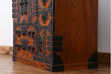 アンティーク家具　三方欅 木工作家 手打ち金具 佐渡帳場箪笥(船箪笥)