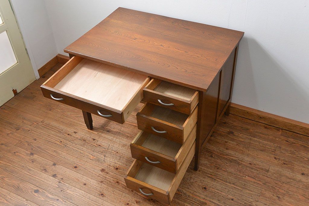 アンティーク家具　アンティーク 古いナラ材の重厚な片袖机(デスク)