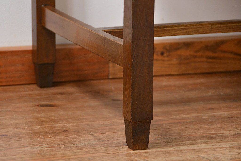 アンティーク家具　アンティーク 古いナラ材の重厚な片袖机(デスク)