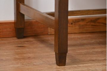 アンティーク家具　アンティーク 古いナラ材の重厚な片袖机(デスク)