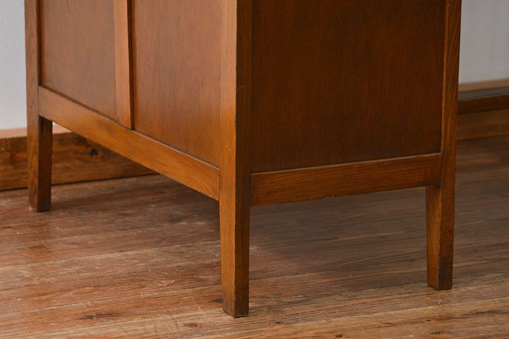 アンティーク家具　アンティーク 古いナラ材の重厚な片袖机(デスク)