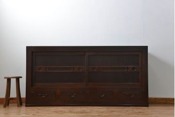 アンティーク家具　古民具・骨董 モダンな板戸!水屋箪笥サイドボード(和風収納棚)