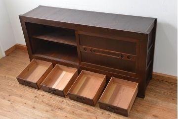 アンティーク家具　古民具・骨董 モダンな板戸!水屋箪笥サイドボード(和風収納棚)