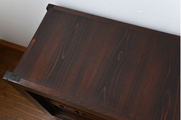 アンティーク家具　古民具・骨董 モダンな板戸!水屋箪笥サイドボード(和風収納棚)