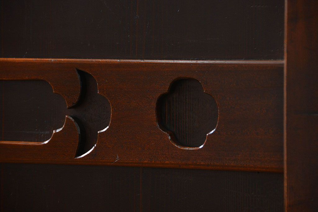 アンティーク家具　古民具・骨董 モダンな板戸!水屋箪笥サイドボード(和風収納棚)