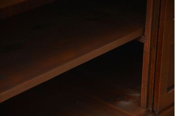 アンティーク家具　古民具・骨董 モダンな板戸!水屋箪笥サイドボード(和風収納棚)