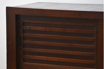 アンティーク家具　アンティーク 昇り引き出し付きの収納箪笥サイドボード(水屋箪笥)