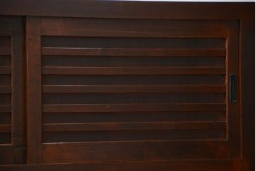 アンティーク家具　アンティーク 昇り引き出し付きの収納箪笥サイドボード(水屋箪笥)