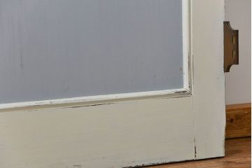 アンティークペイント カーテンレール付きの上質なドア (扉)