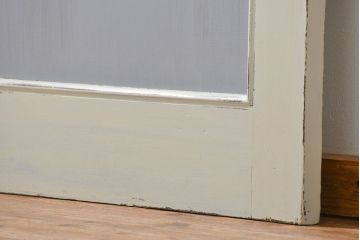 アンティークペイント カーテンレール付きの上質なドア (扉)