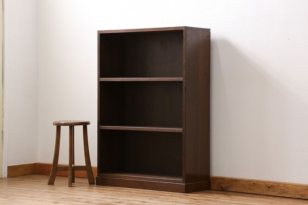 アンティーク家具　アンティーク 古い木のシンプルな本棚(飾り棚)