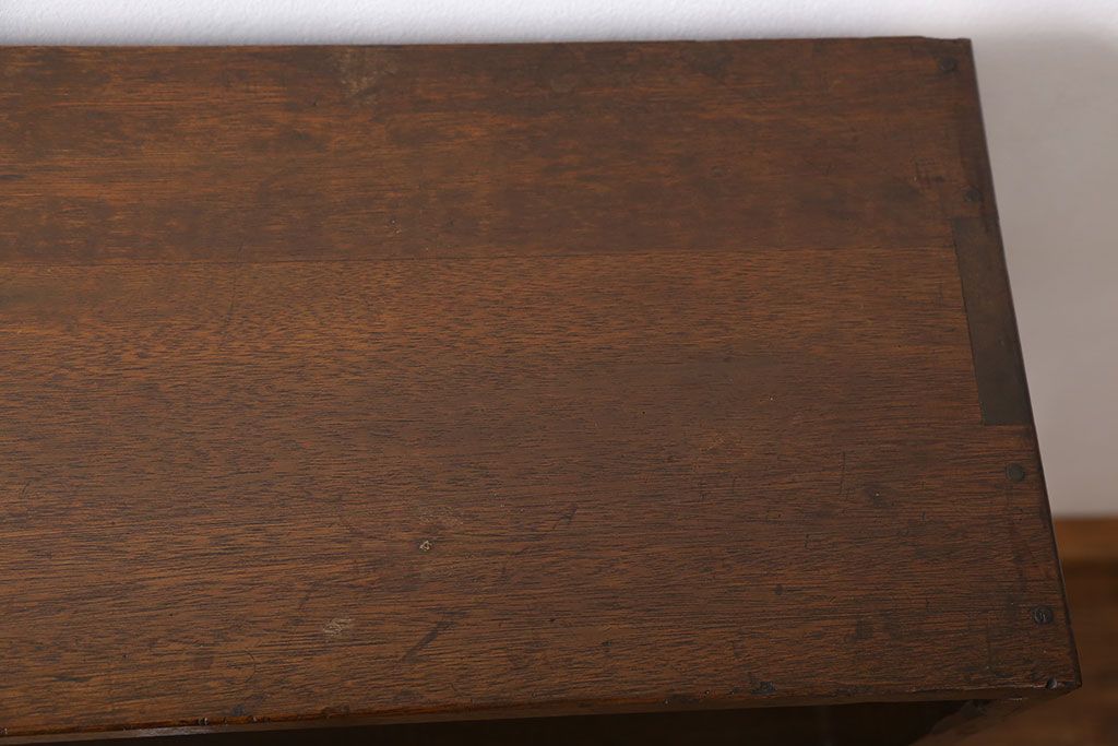 アンティーク家具　アンティーク 古い木のシンプルな本棚(飾り棚)