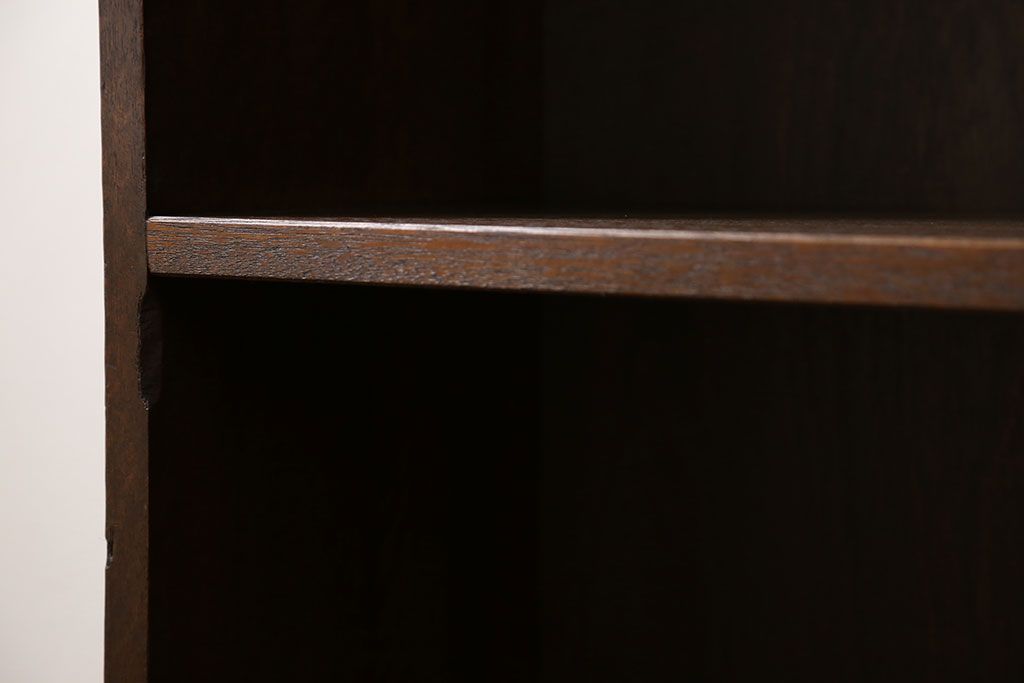 アンティーク家具　アンティーク 古い木のシンプルな本棚(飾り棚)