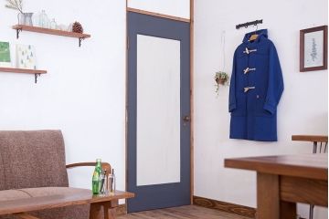 アンティークペイント　シンプルなドア(扉)