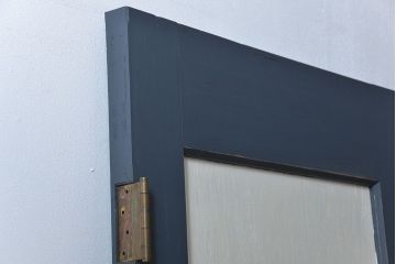 アンティークペイント　シンプルなドア(扉)