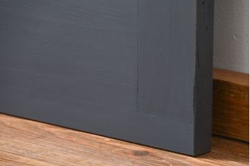 アンティークペイント　シンプルなドア(扉)