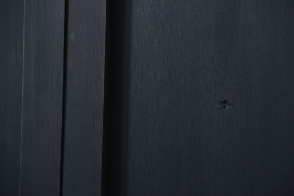 古民具・骨董 艶消しブラック塗装の和モダン時代帯戸4枚セット (時代板戸、引き戸)