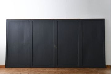 古民具・骨董 艶消しブラック塗装の和モダン時代帯戸4枚セット (時代板戸、引き戸)