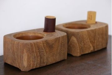 アンティーク雑貨　古民具・骨董 古い桐材!刳り貫き煙草盆2個セット(1)
