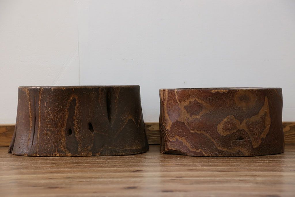 アンティーク雑貨　アンティーク 古い刳り貫き桐火鉢2個セット(鉢カバー)