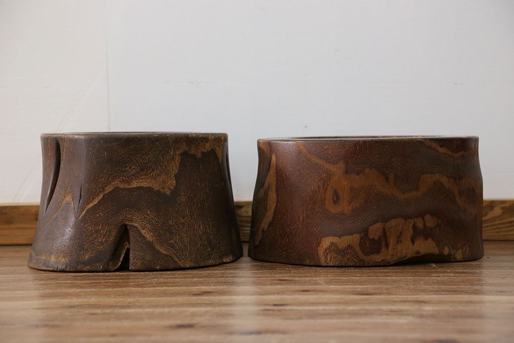 アンティーク雑貨　アンティーク 古い刳り貫き桐火鉢2個セット(鉢カバー)