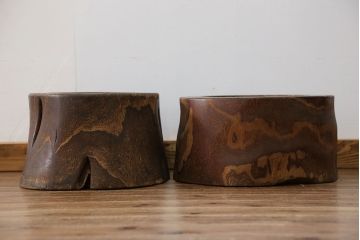 アンティーク雑貨　アンティーク 古い刳り貫き桐火鉢2個セット(鉢カバー)