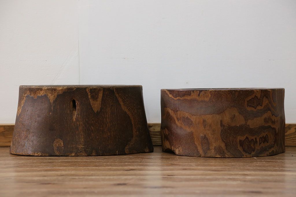 アンティーク雑貨　アンティーク 古い刳り貫き桐火鉢2個セット(鉢カバー)