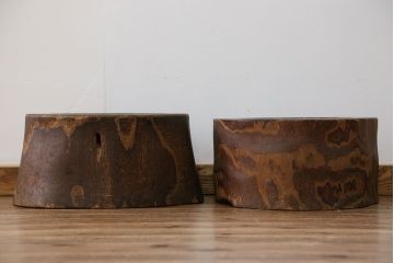 アンティーク雑貨　アンティーク 古い刳り貫き桐火鉢2個セット(鉢カバー)