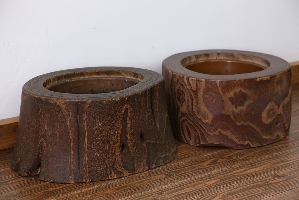アンティーク雑貨　アンティーク 古い刳り貫き桐火鉢2個セット(鉢カバー)