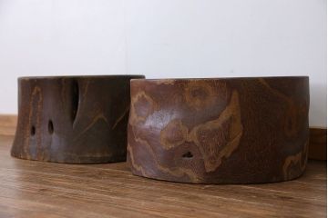 アンティーク雑貨　アンティーク 古い刳り貫き桐火鉢2個セット(鉢カバー)