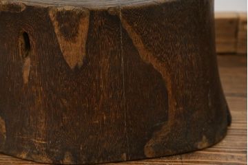 アンティーク雑貨　アンティーク 古い刳り貫き桐火鉢2個セット(鉢カバー)