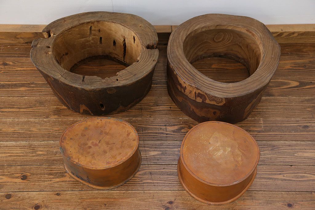 アンティーク雑貨　アンティーク 古い刳り貫き桐火鉢2個セット(鉢カバー)