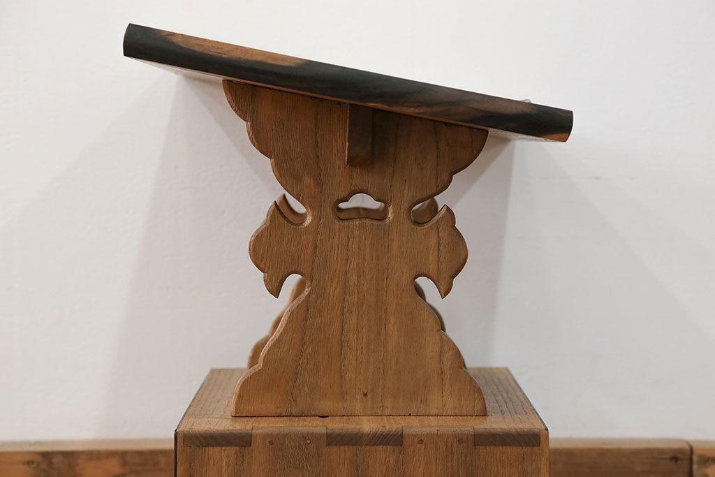 古民具・骨董 古い桐材と黒柿材の見台